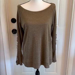 sweater with open sleeves🛍